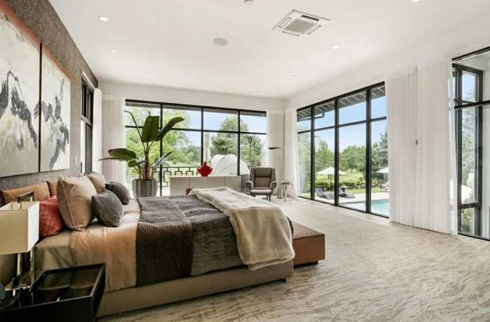 High ceiling bedroom design