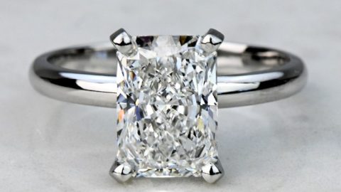 Online diamond engagement rings