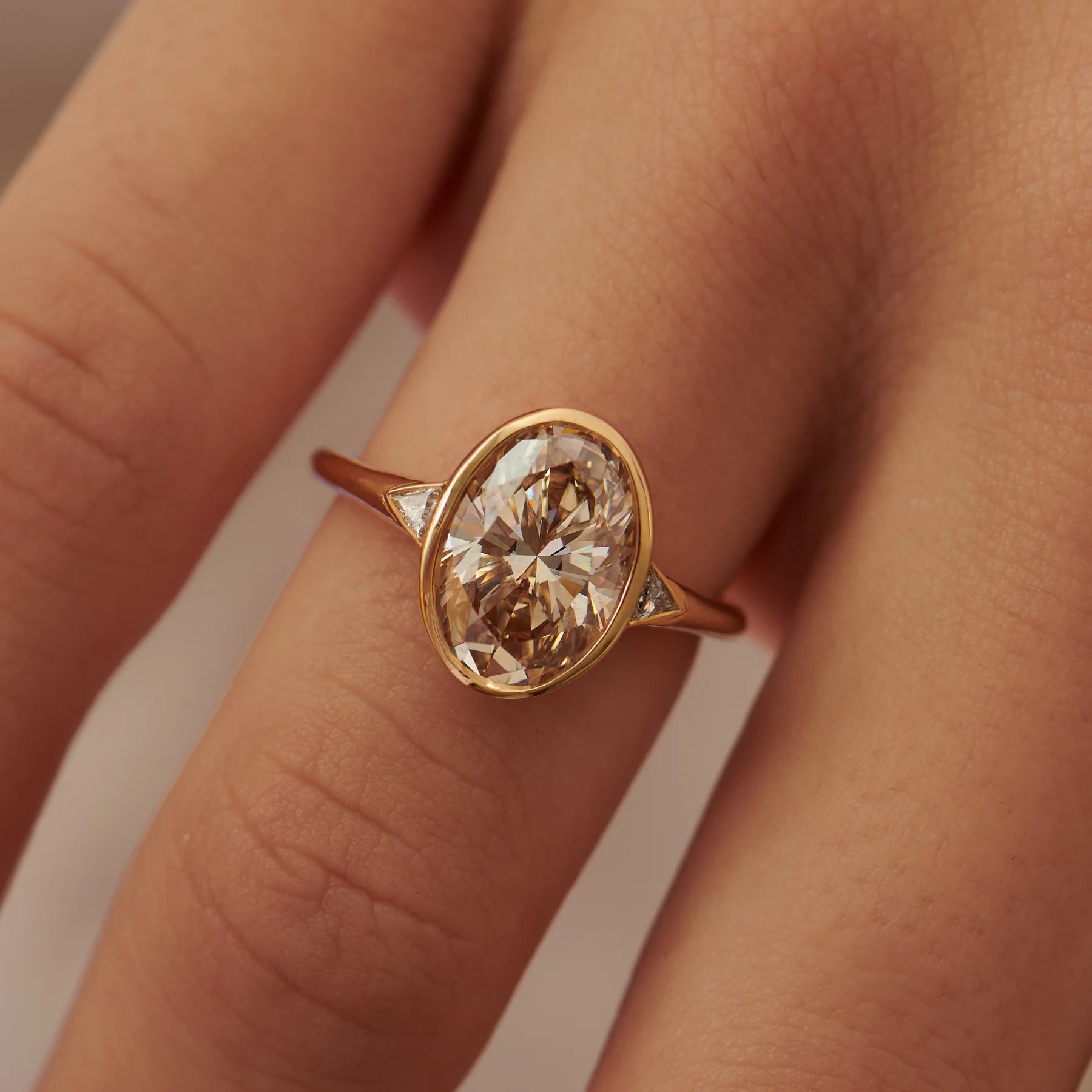 How to buy a diamond engagement ring: the enduring allure of the ...